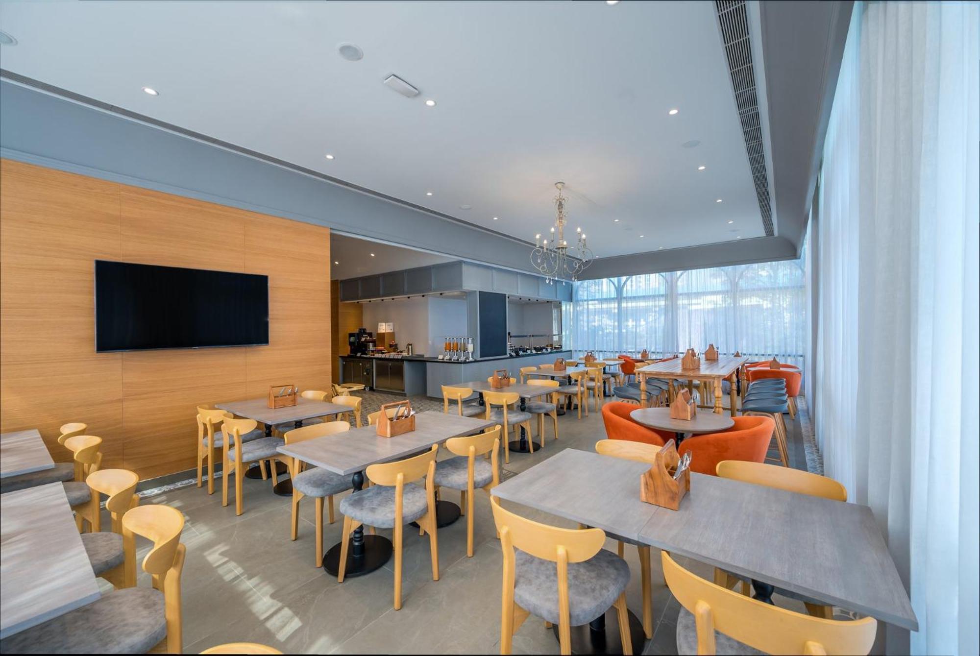 Holiday Inn Express Kolkata New Town By Ihg Exterior foto